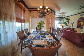 CR Luxury Terrazas 4B 3 Bdrm