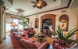 CR Luxury Terrazas 4B 3 Bdrm