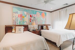 CR Luxury Altavista 2A 3 Bdrm