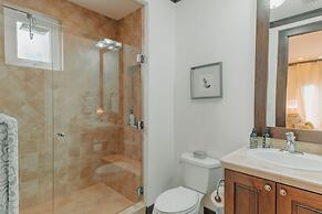 CR Luxury Altavista 2A 3 Bdrm