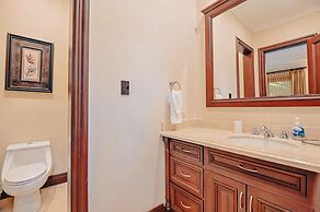 CR Luxury Casa Zafiro 7 Bdrm