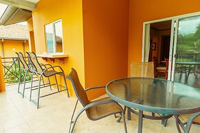 CR Luxury Veranda 7B 2 Bdrm