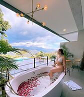 Santuario Luxury Ecohotel