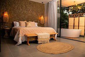 Santuario Luxury Ecohotel