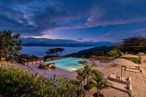 Santuario Luxury Ecohotel