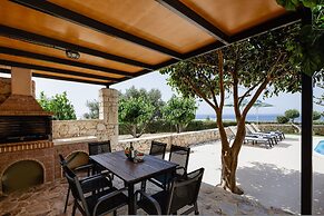 Villa Takis - Private Pool Superb Sea View