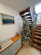 Luxury Langtoft Stud - Sleeps 10