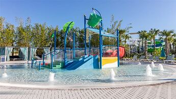 Relaxing Getaway With Private Pool & Lake View