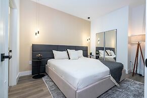 Doppio Luxury Villa Themed Rooms Pool