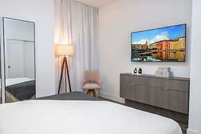 Bright Stylish Retreat With Themed Bedrooms