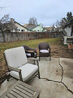 Cozy Family Haven in Sparks - Pet Friendly - Fenced Yard
