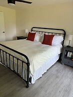 Cozy Family Haven in Sparks - Pet Friendly - Fenced Yard