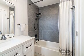 Cozy Family Haven in Sparks - Pet Friendly - Fenced Yard