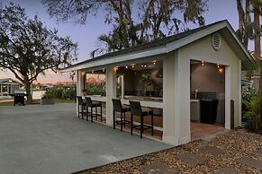 Luxe Waterfront Hideaway w Pool & Pirate Ship Dock