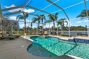 Luxe Waterfront Hideaway w Pool & Pirate Ship Dock