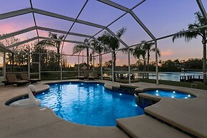 Luxe Waterfront Hideaway w Pool & Pirate Ship Dock