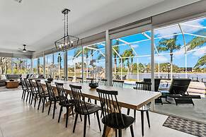 Luxe Waterfront Hideaway w Pool & Pirate Ship Dock