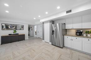 The Perfect Family Retreat w Pool and Games