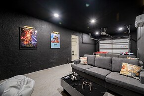 The Perfect Family Retreat w Pool and Games