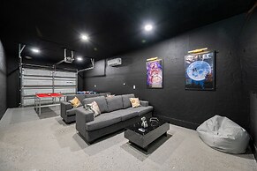 The Perfect Family Retreat w Pool and Games