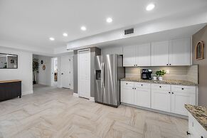 The Perfect Family Retreat w Pool and Games