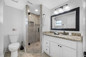 The Perfect Family Retreat w Pool and Games