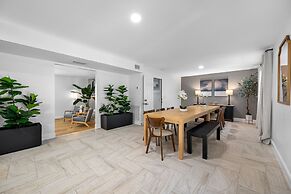 The Perfect Family Retreat w Pool and Games