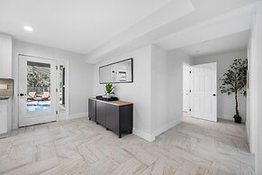 The Perfect Family Retreat w Pool and Games