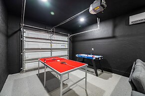 The Perfect Family Retreat w Pool and Games
