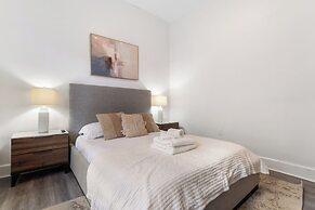 Bay Ridge ApartHotel