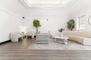 Bay Ridge ApartHotel