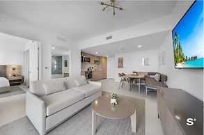 Cityscape Retreat Stylish 1BR