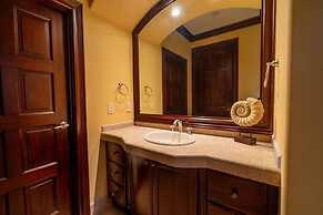 CR Luxury Bella Vista 7A 3 Bdrm