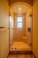 CR Luxury Bella Vista 7A 3 Bdrm