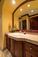 CR Luxury Bella Vista 7A 3 Bdrm