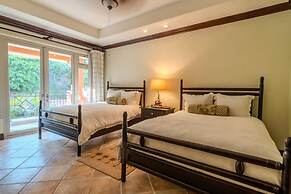 CR Luxury Bella Vista 7A 3 Bdrm