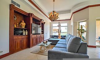 CR Luxury Bella Vista 7A 3 Bdrm