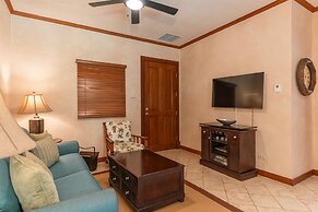 CR Luxury Veranda 3H 1 Bdrm