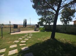 Two-room Apartment Sleeps 4 IN THE Countryside-rif Deste