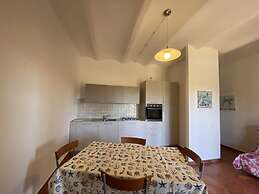 Two-room Apartment Sleeps 4 IN THE Countryside-rif Deste