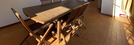 Two-room Apartment Sleeps 5 IN THE Coop Area-rif Agos