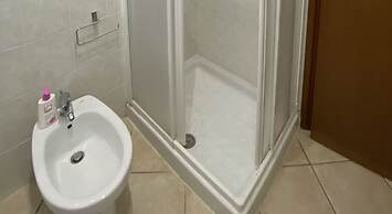 Two-room Apartment Sleeps 5 IN THE Coop Area-rif Agos