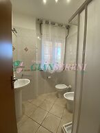 Two-room Apartment Sleeps 5 IN THE Coop Area-rif Agos