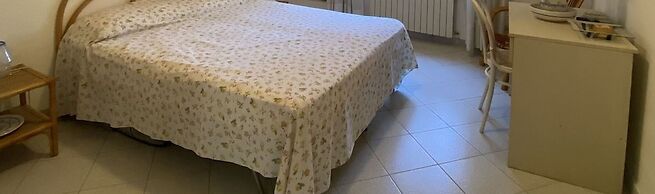 Three-room Apartment 6 Sleeps Acquaviva Area-rif Berna