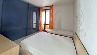 Three-room Apartment Sleeps 5 IN THE Princess Area-rif Ritap1