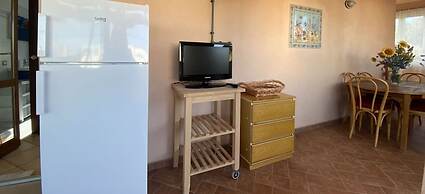 Three-room Apartment Sleeps 5 IN THE Princess Area-rif Ritap1