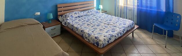 5 Beds in Front of Bagno Paradisino-rif Marche