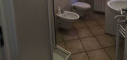 5 Beds in Front of Bagno Paradisino-rif Marche