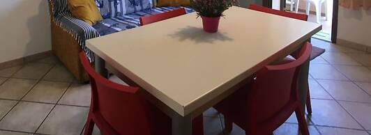 5 Beds in Front of Bagno Paradisino-rif Marche