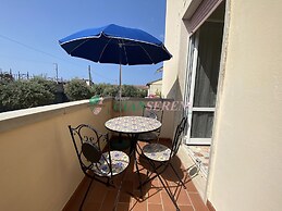 Two-room Apartment Sleeps 4 IN THE SAN Bartolo Area-rif Sabri
